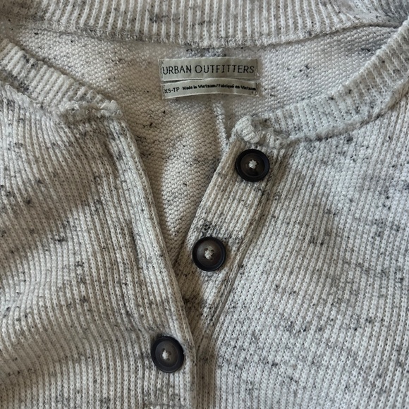 Urban Outfitters Henley - Picture 2 of 3